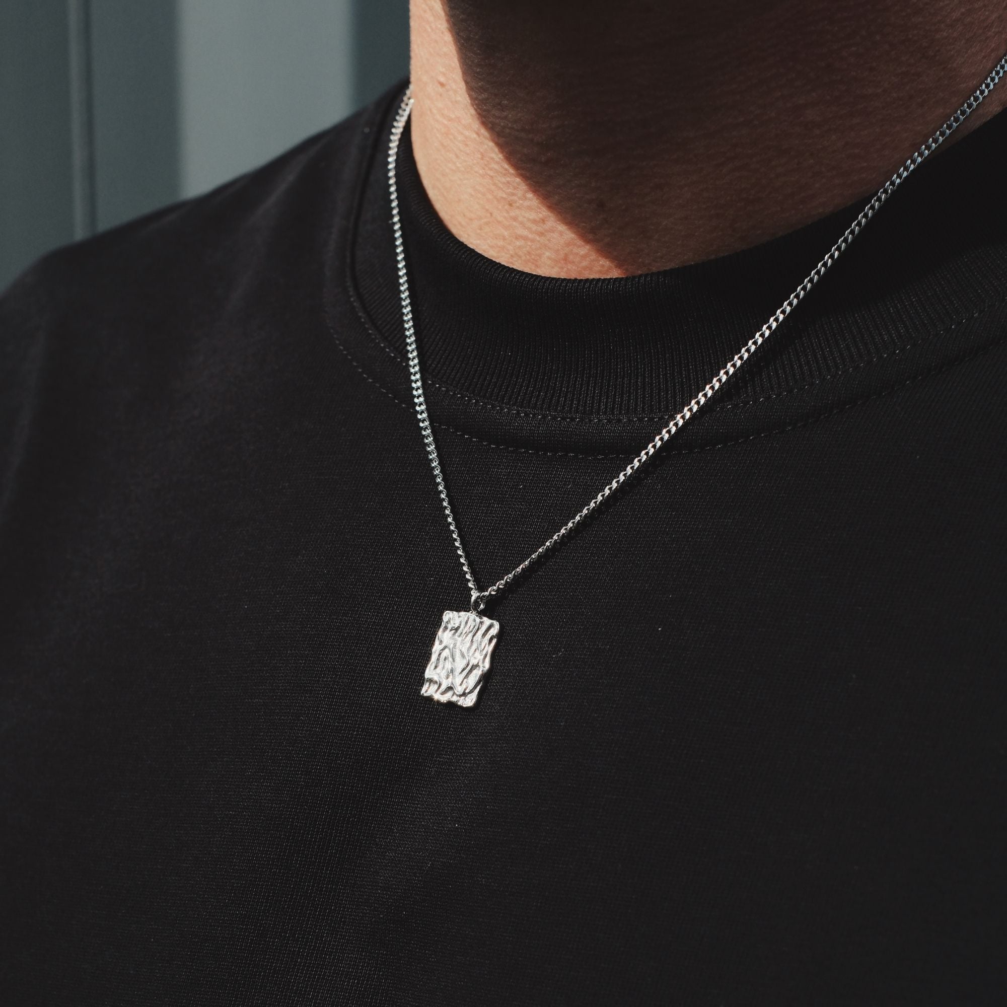 K12 - SILVER WAVY CHAIN