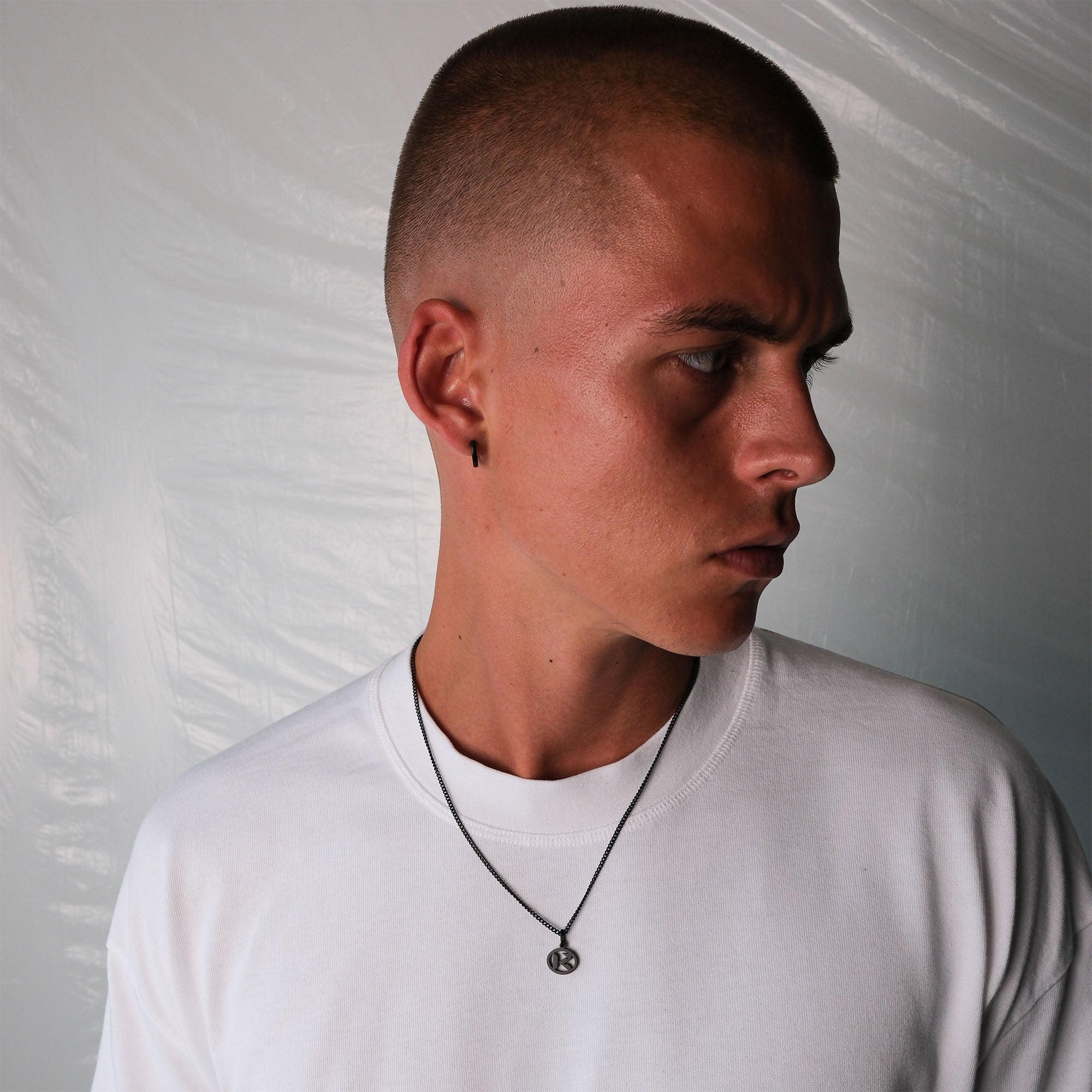 K12 - BLACK LOGO CHAIN