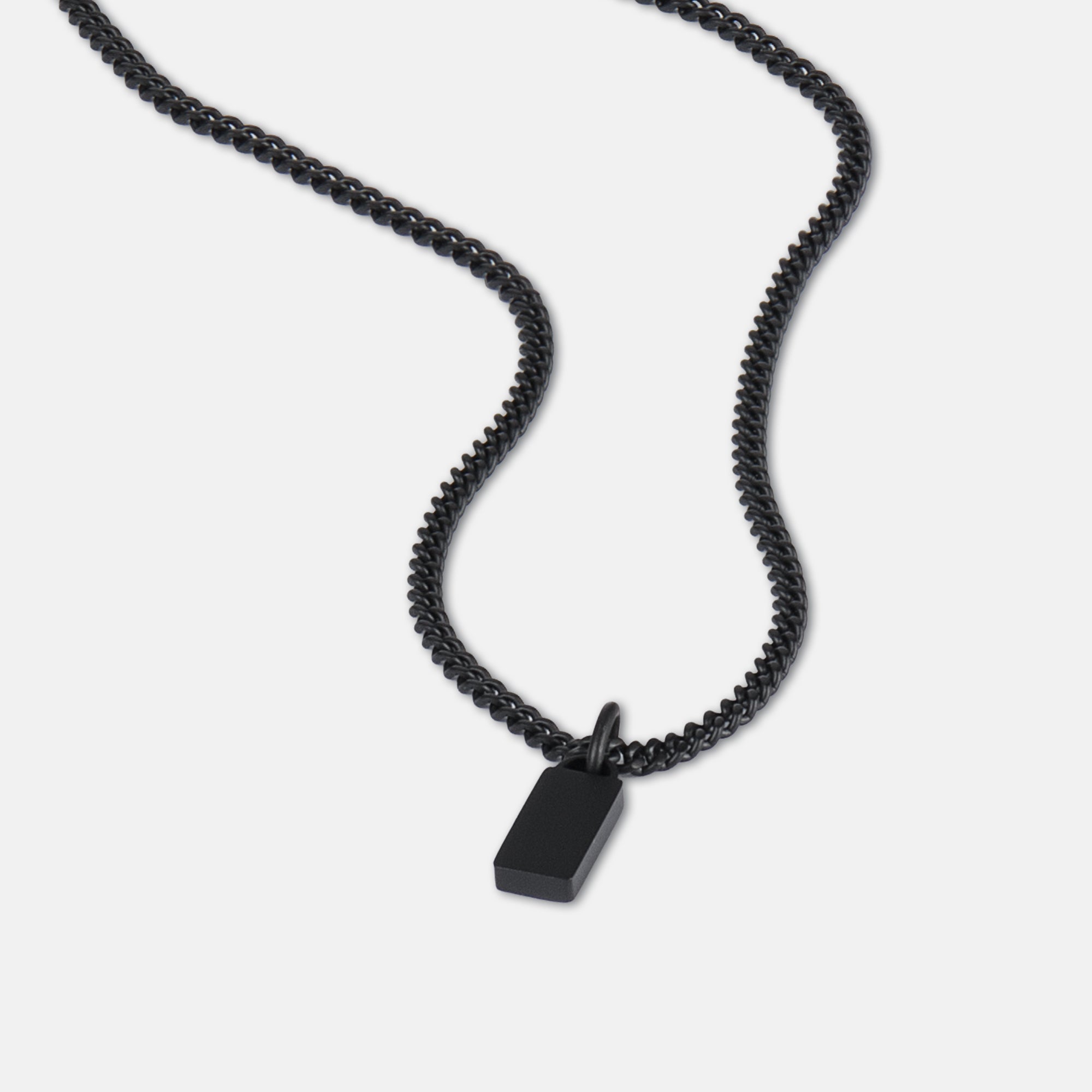 K12 - BLACK TAG CHAIN SLIM
