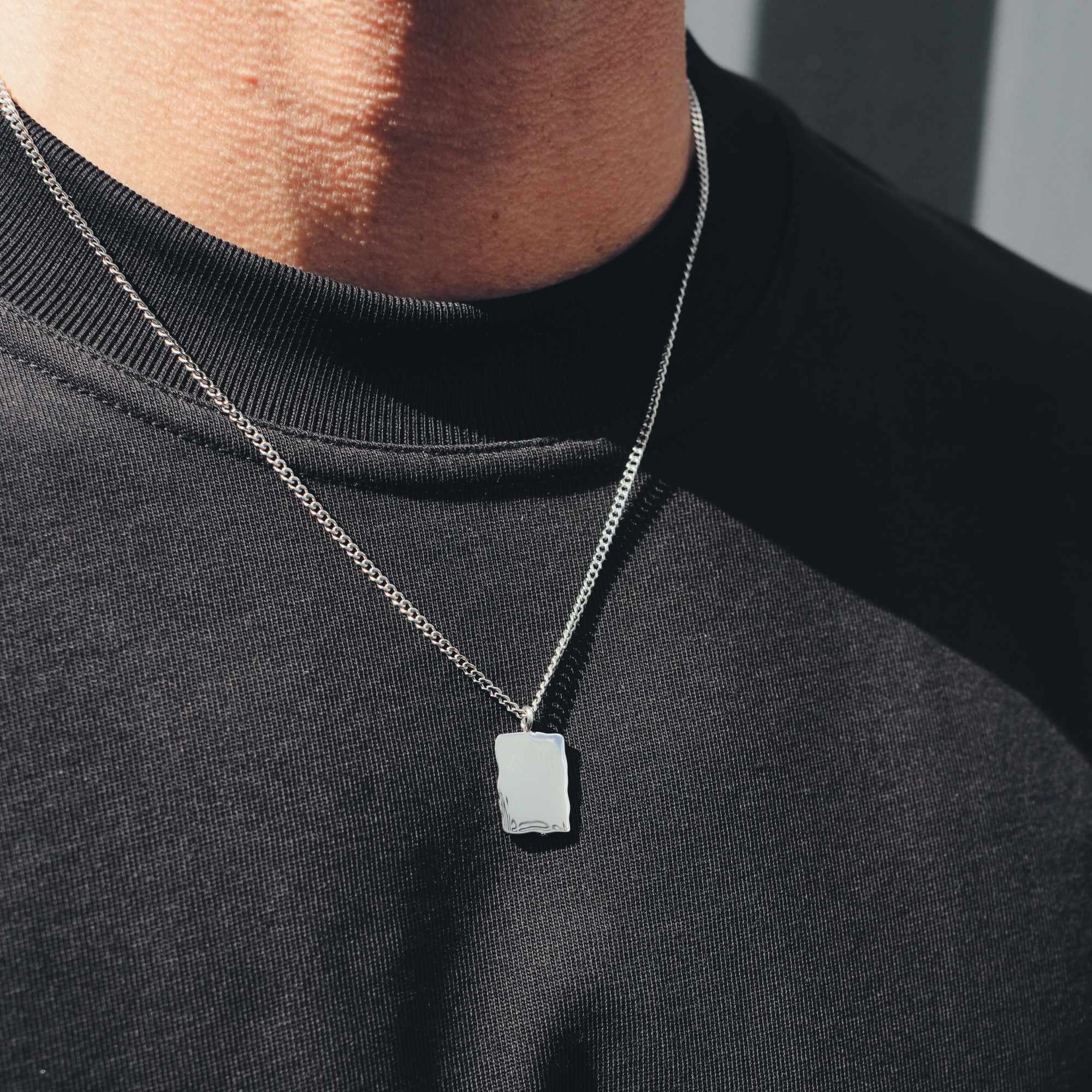 K12 - SILVER WAVY CHAIN