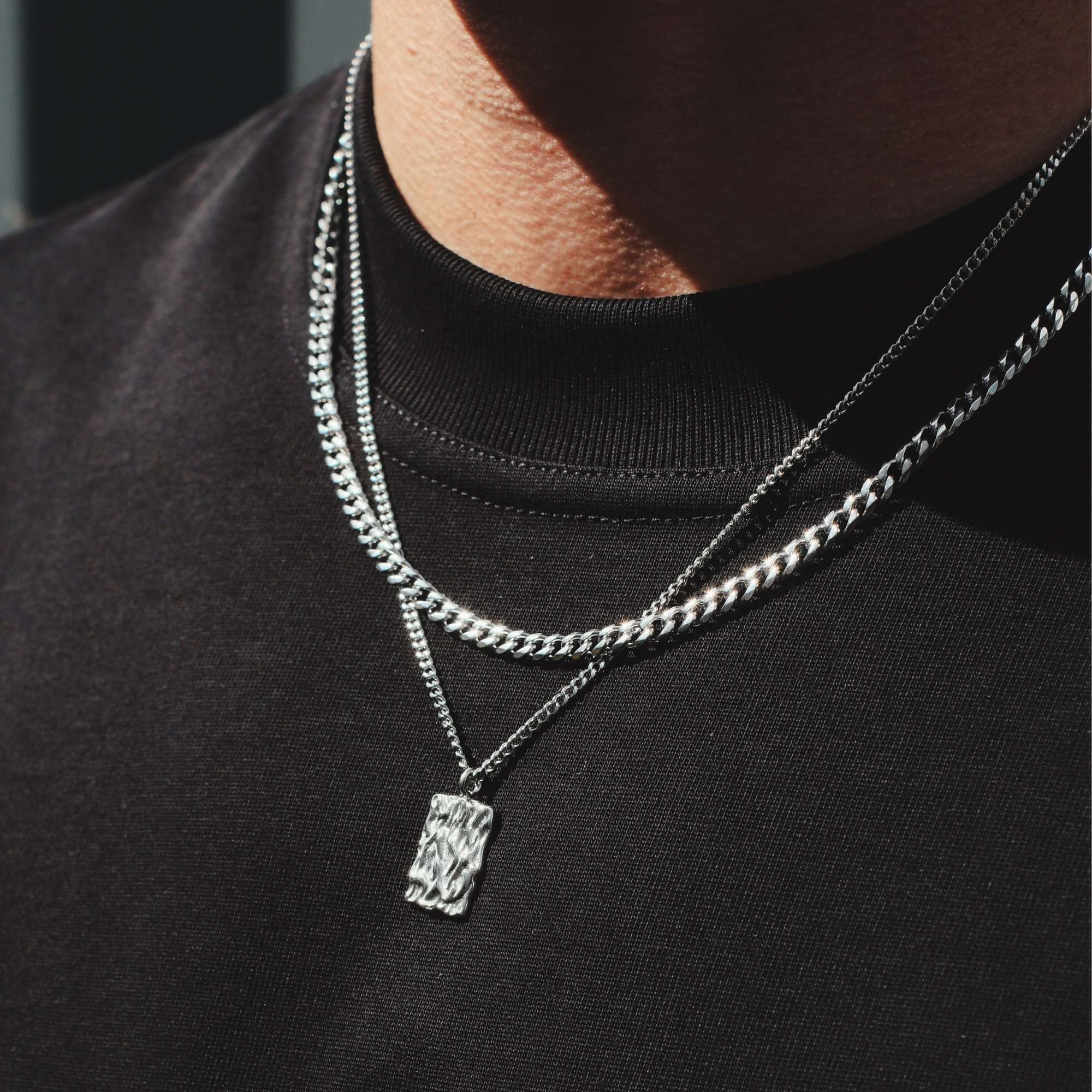 K12 - SILVER WAVY CHAIN