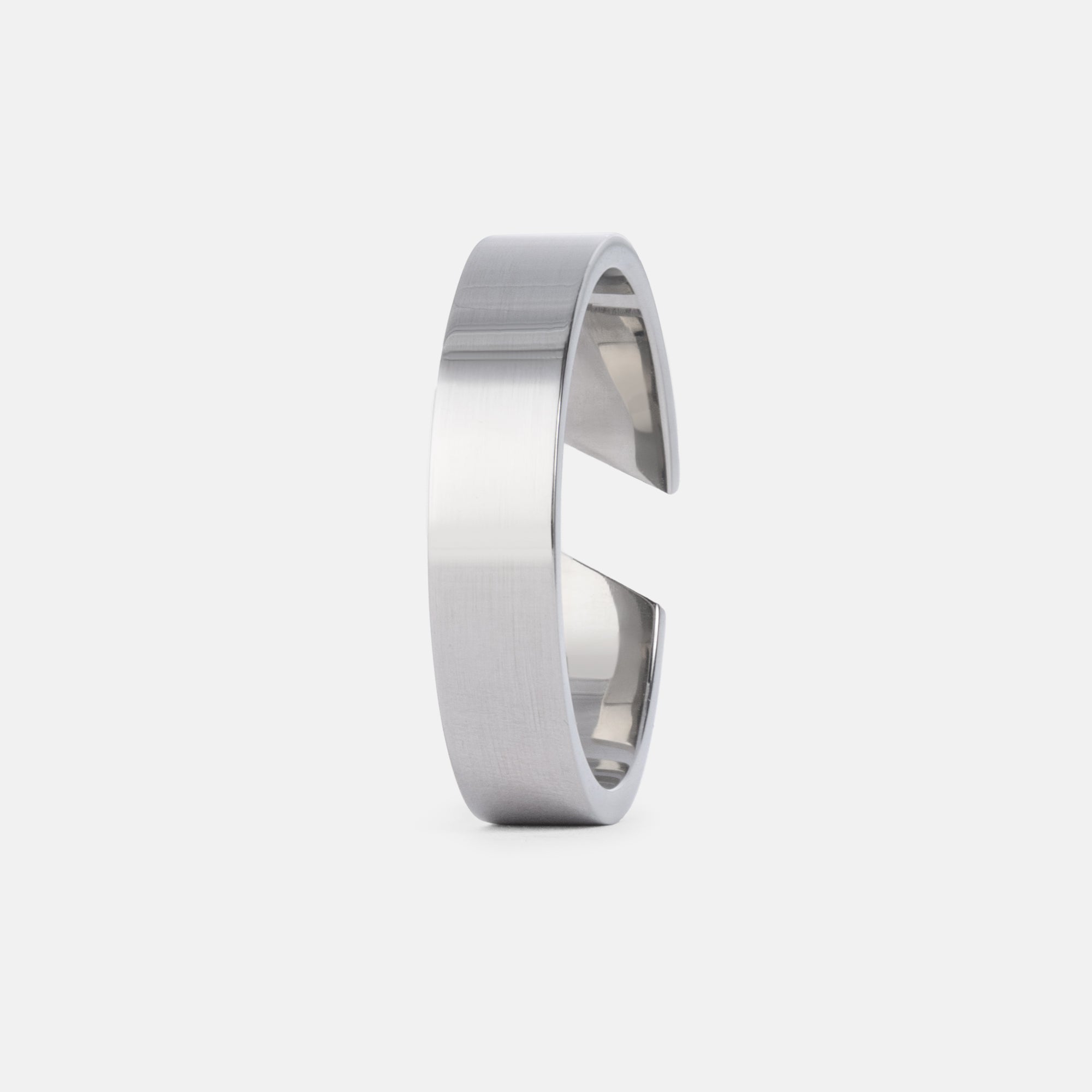 K12 - SILVER ADJUSTABLE RING - 5MM